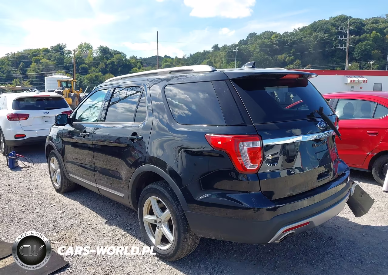 2016 Ford Explorer Xlt VIN:1FM5K8DH0GGB84920 - 3