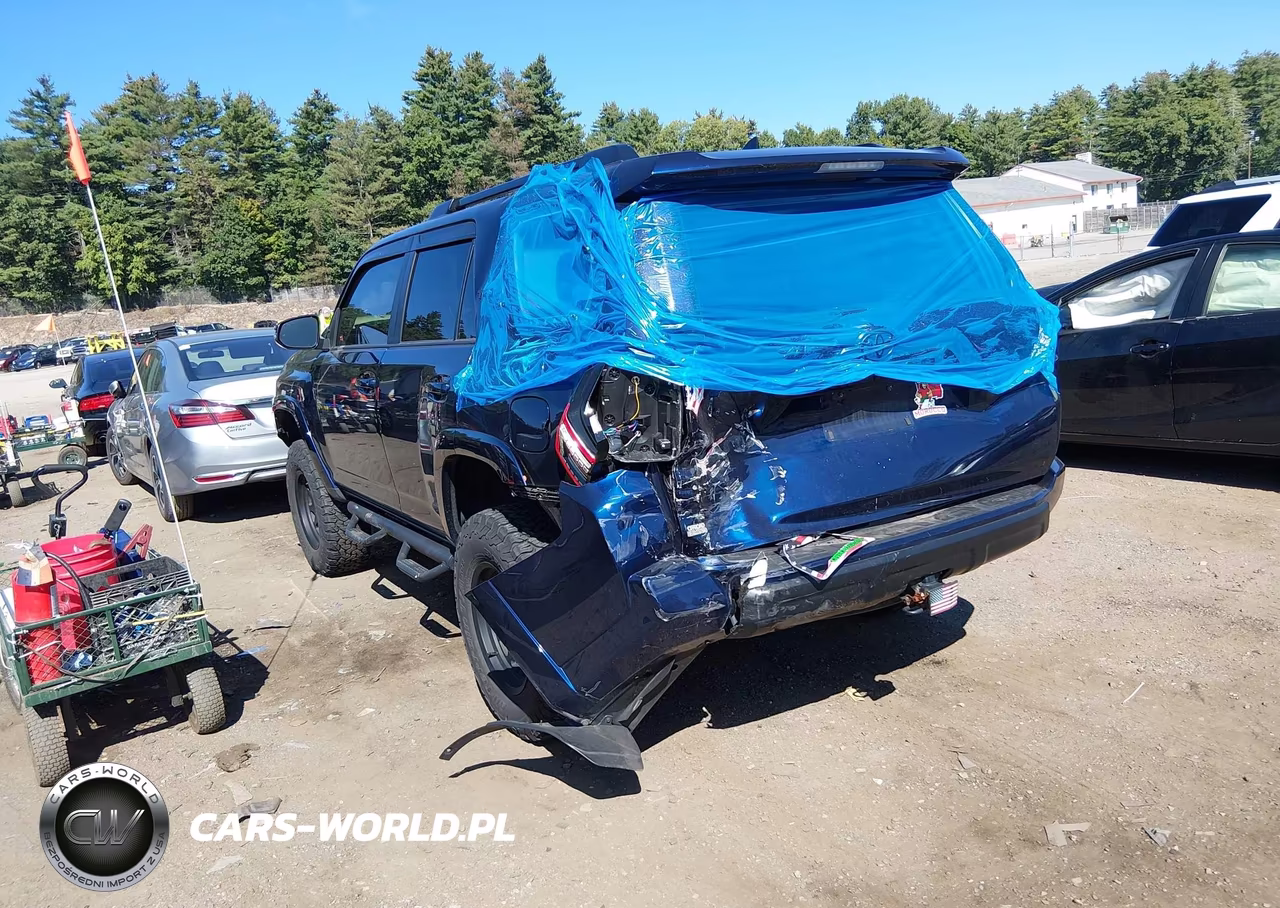 2023 Toyota 4Runner Trd Off Road Premium VIN:JTERU5JRXP6209920 - 3