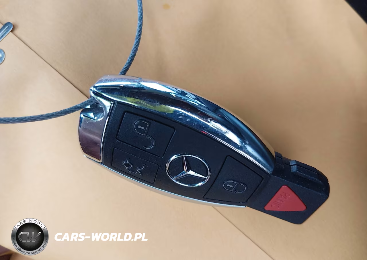 2016 Mercedes-Benz C 300 VIN:55SWF4JB3GU157287 - 11
