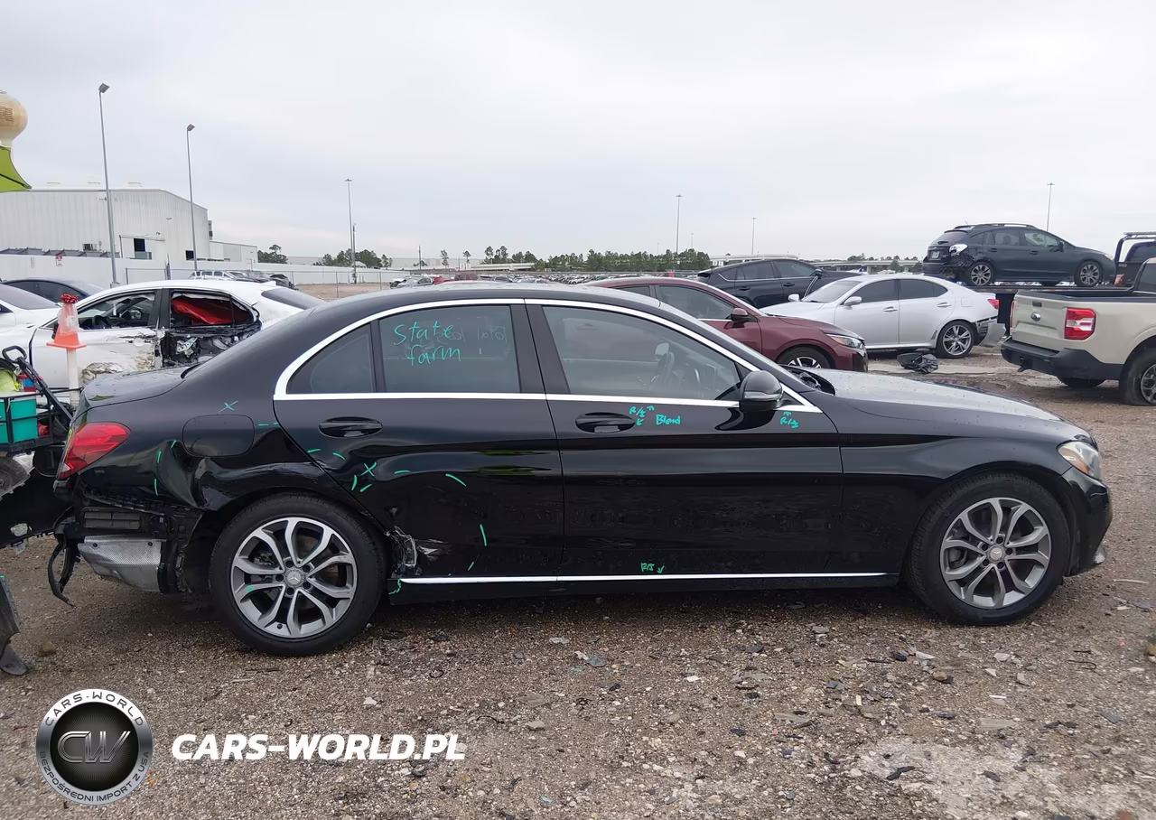 2016 Mercedes-Benz C 300 VIN:55SWF4JB3GU157287 - 13