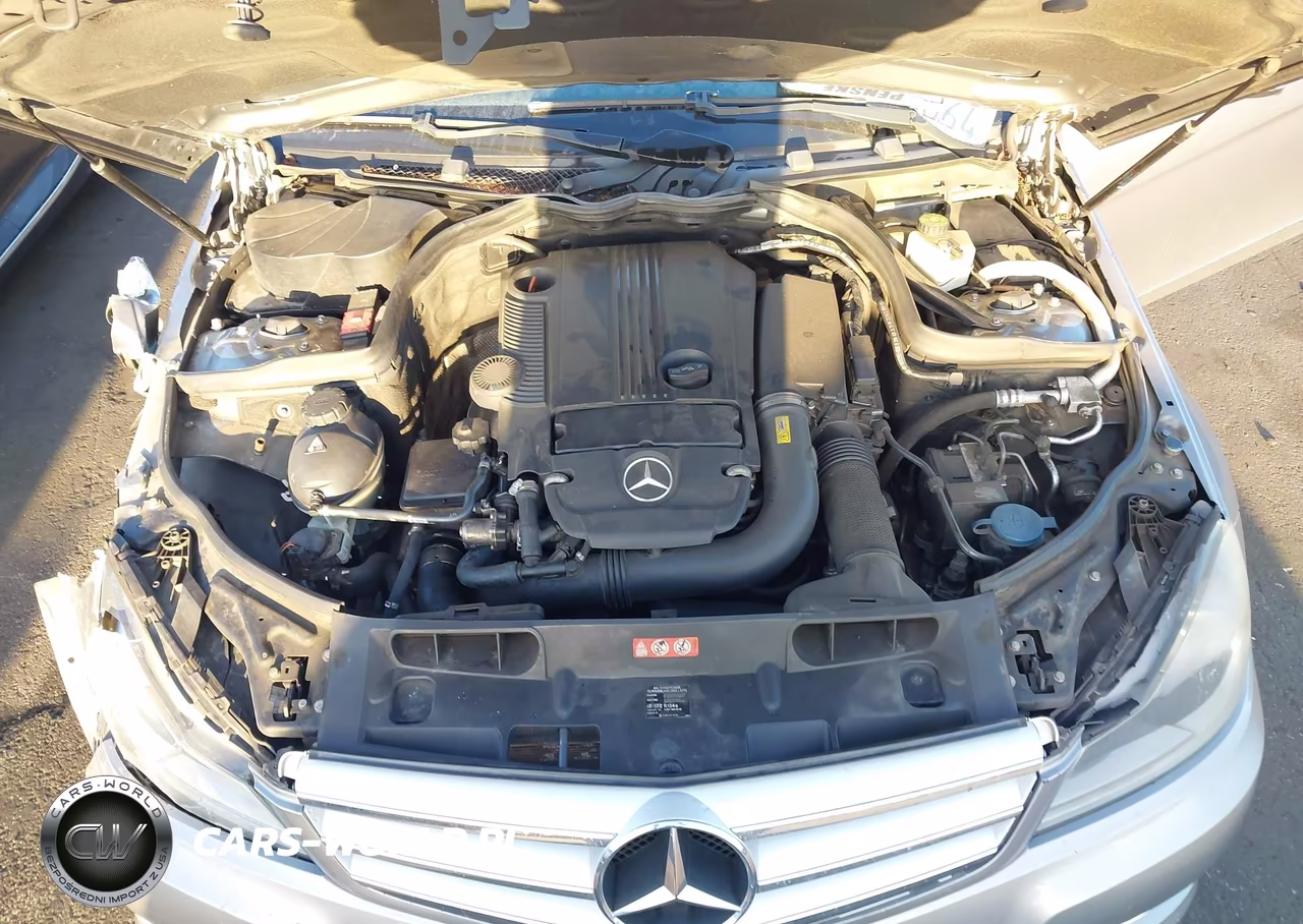 2012 Mercedes-Benz C 250 Sport VIN:WDDGF4HBXCA608235 - 10