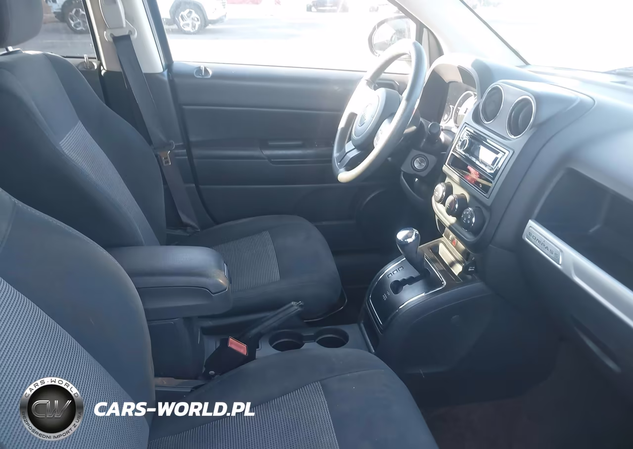 2015 Jeep Compass Sport VIN:1C4NJCBA3FD436871 - 5