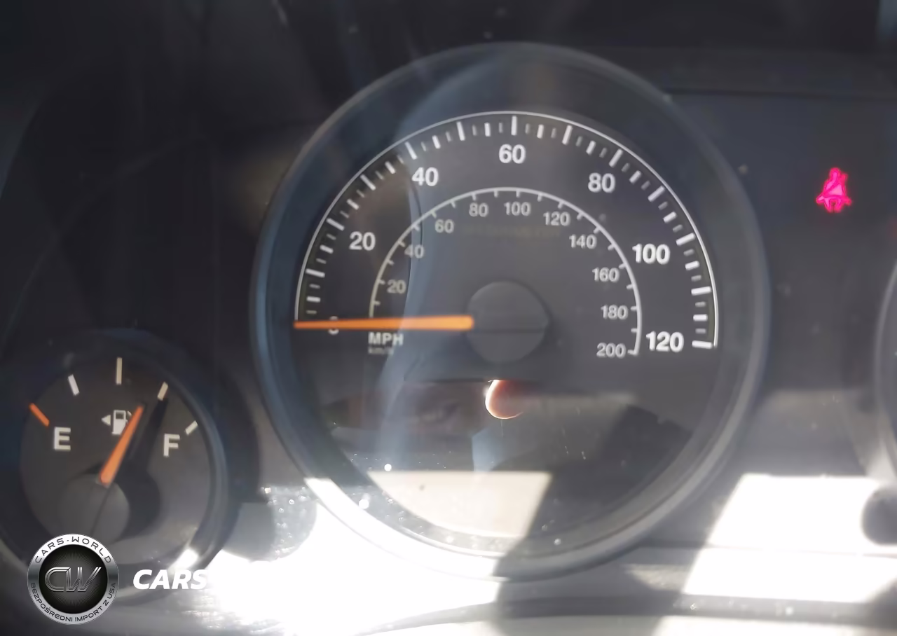 2015 Jeep Compass Sport VIN:1C4NJCBA3FD436871 - 7