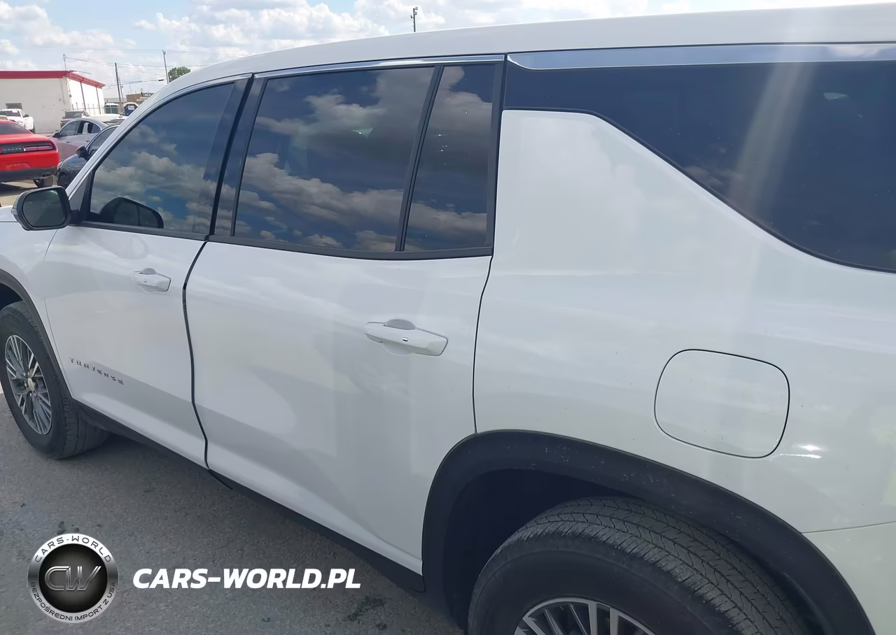 2024 Chevrolet Traverse Fwd Ls VIN:1GNEREKS7RJ210861 - 14