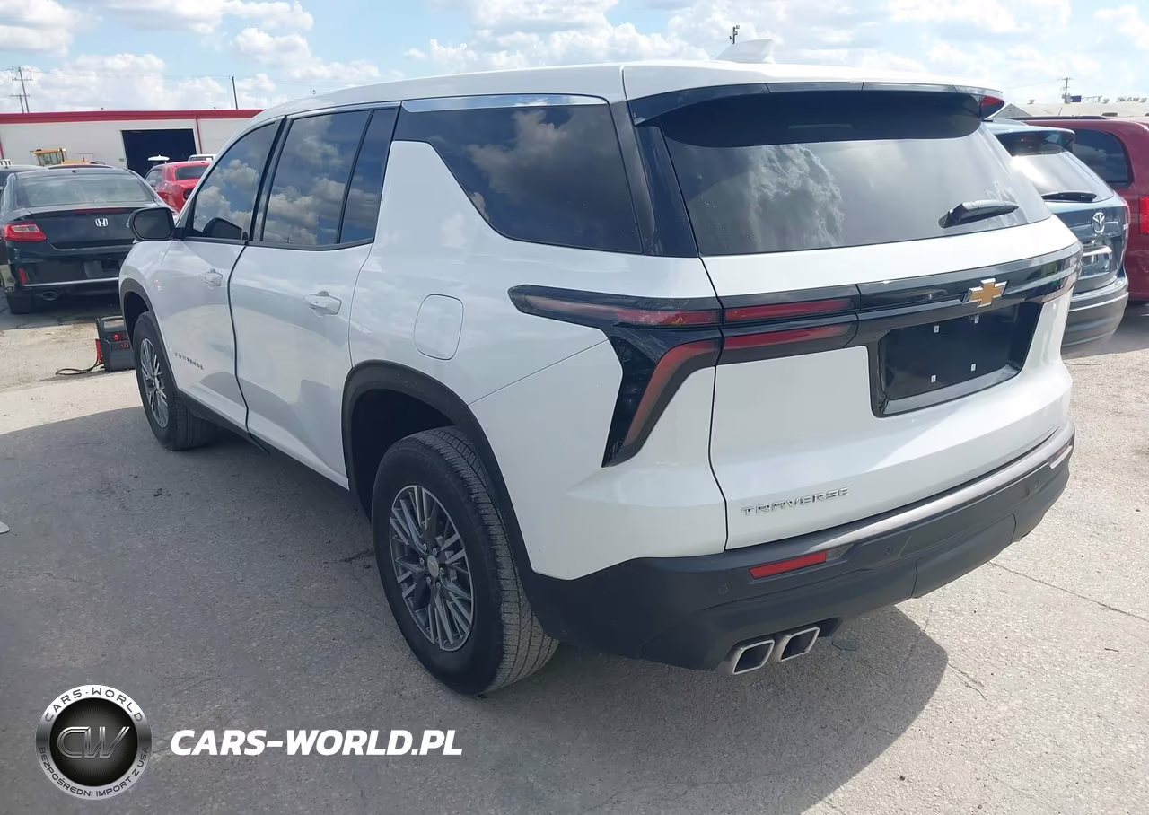 2024 Chevrolet Traverse Fwd Ls VIN:1GNEREKS7RJ210861 - 3