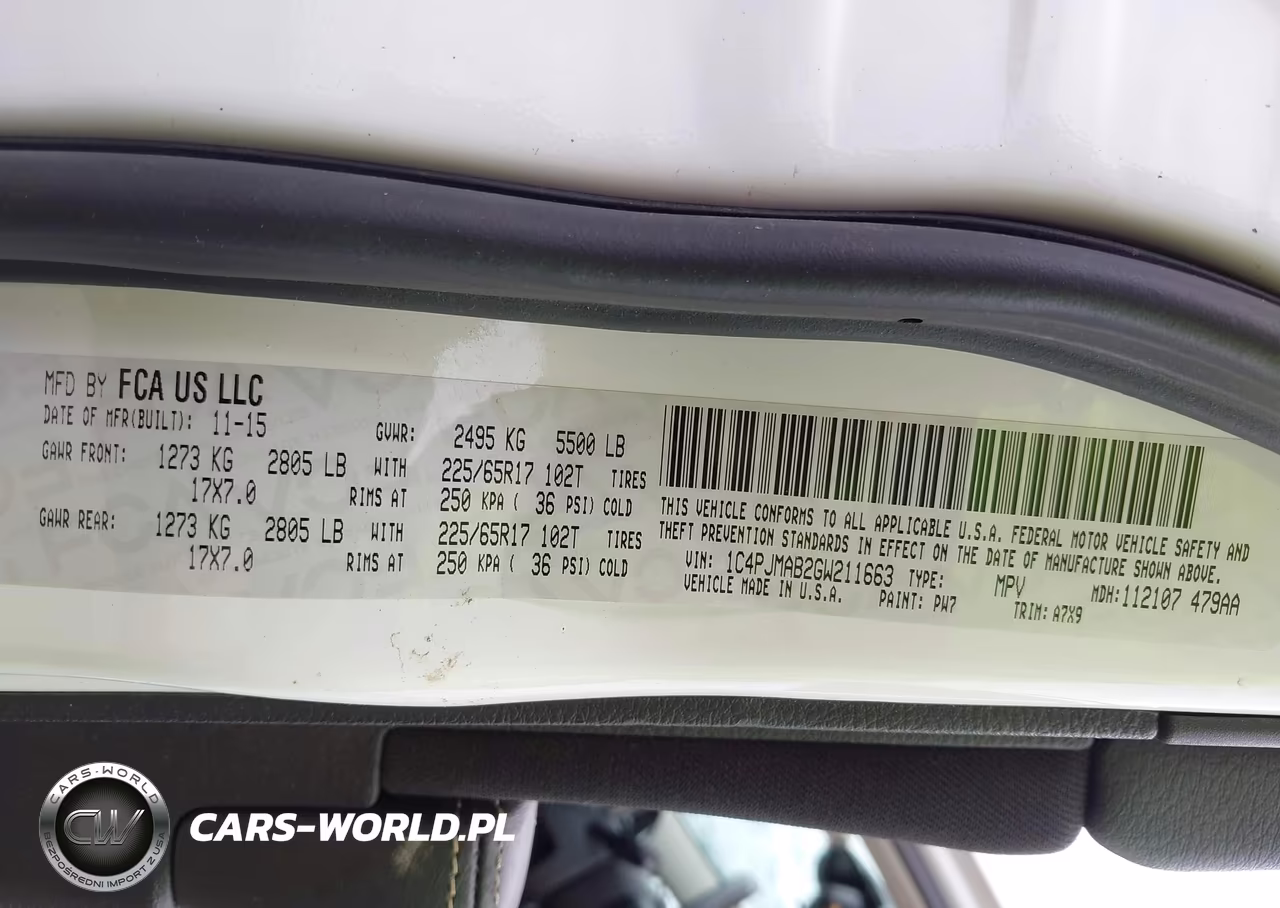 2016 Jeep Cherokee Sport VIN:1C4PJMAB2GW211663 - 9
