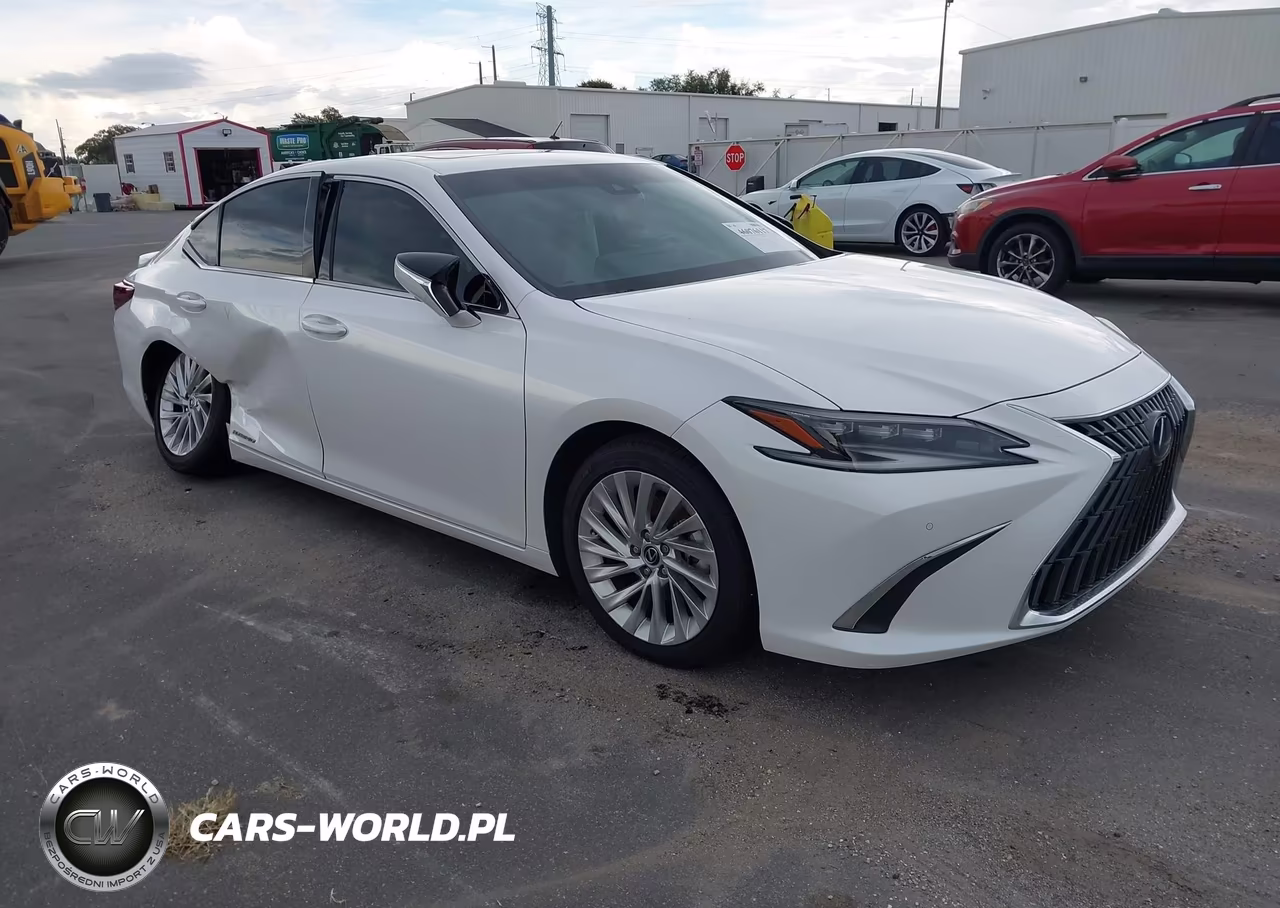 2022 Lexus Es 300H Ultra Luxury