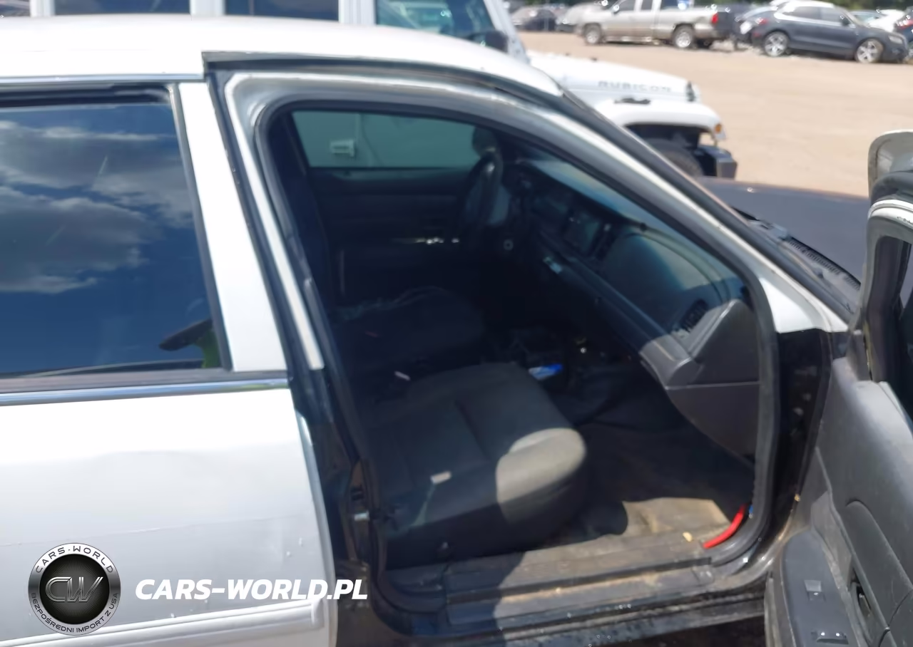2009 Ford Crown Victoria Police-Police Interceptor VIN:2FAHP71V19X141052 - 5
