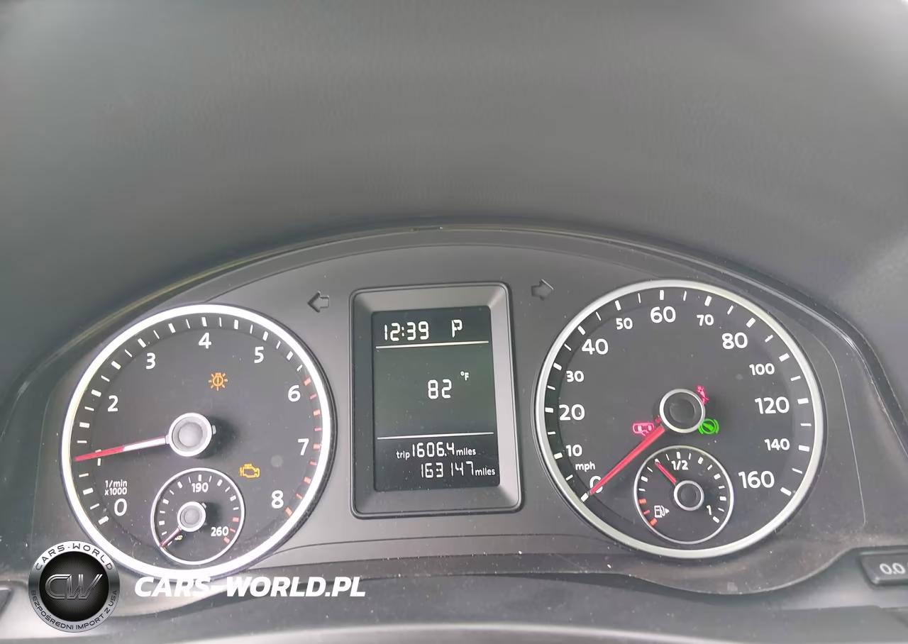 2011 Volkswagen Tiguan S VIN:WVGAV7AX4BW524399 - 7