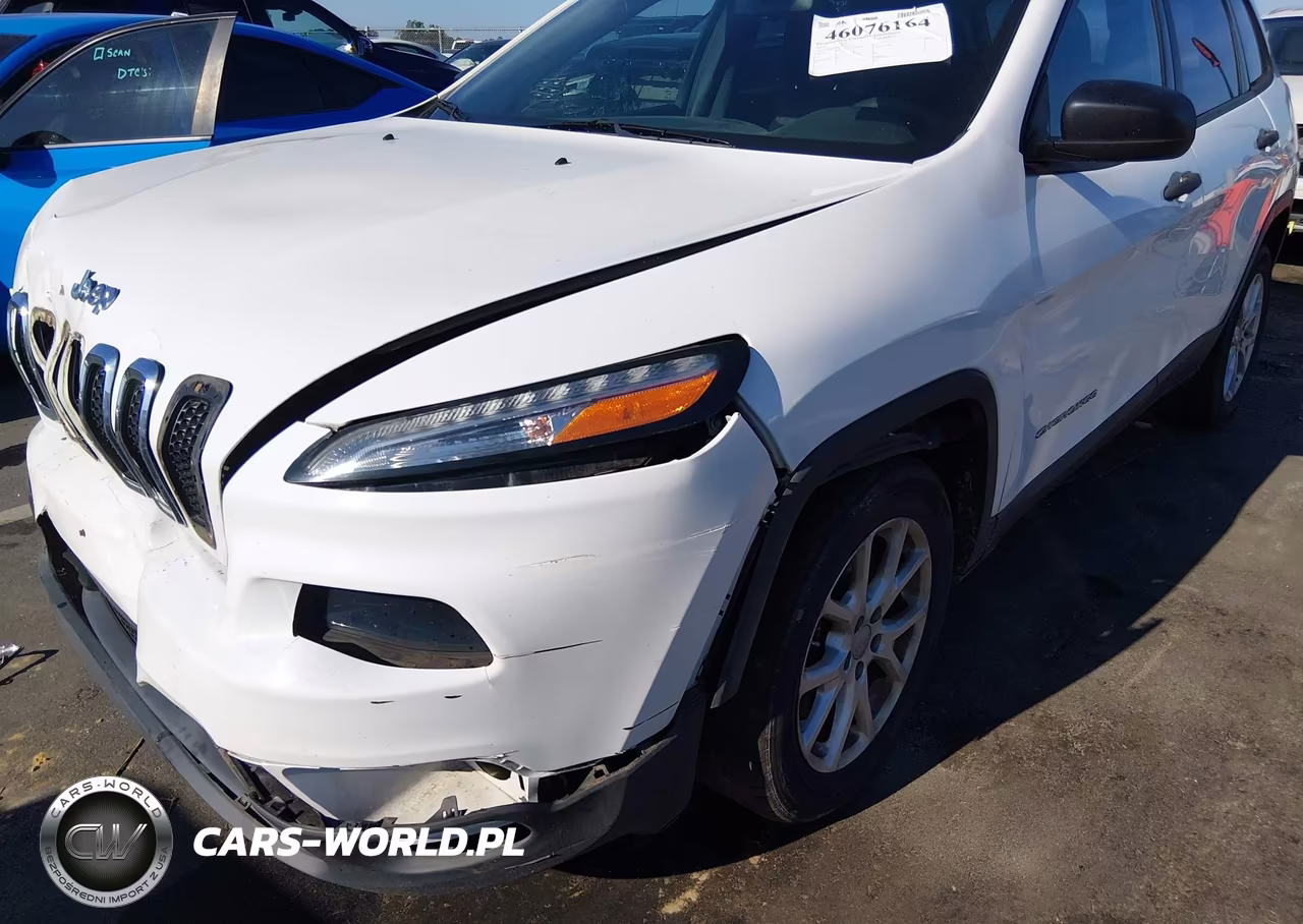 2015 Jeep Cherokee Sport VIN:1C4PJLAB9FW731190 - 6