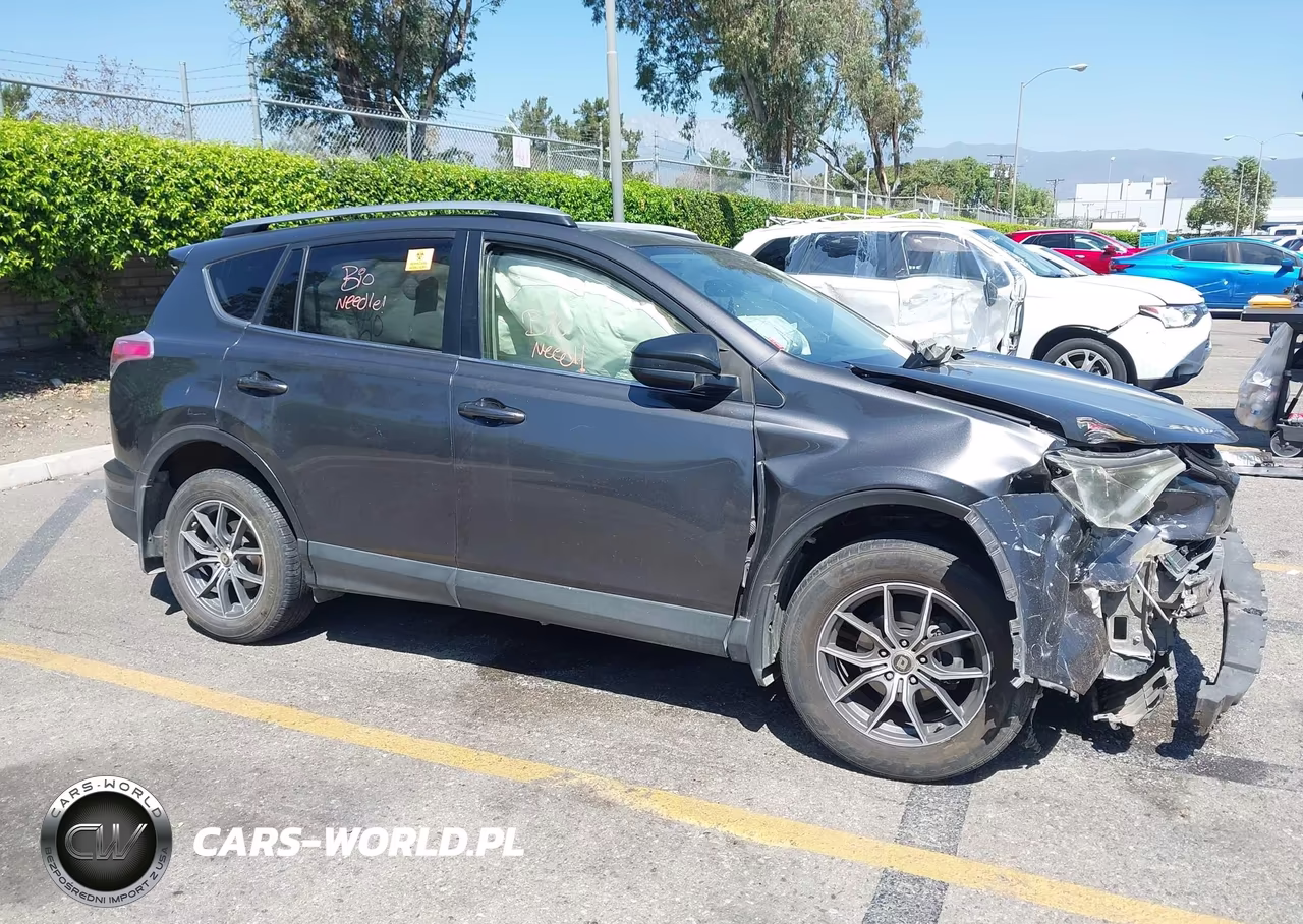 2017 Toyota Rav4 Le VIN:JTMZFREV0HJ111121 - 15