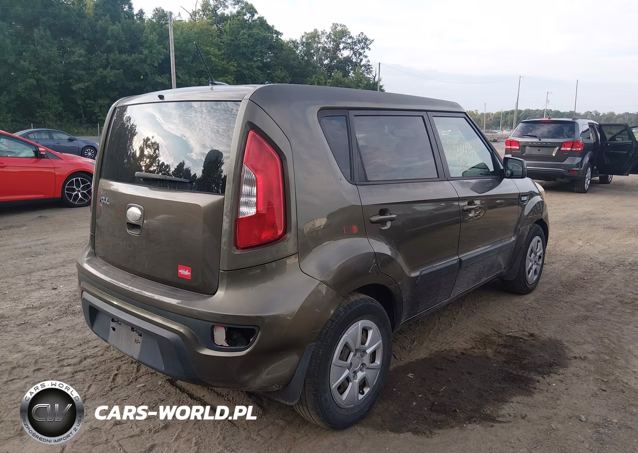 2013 Kia Soul VIN:KNDJT2A52D7559337 - 4