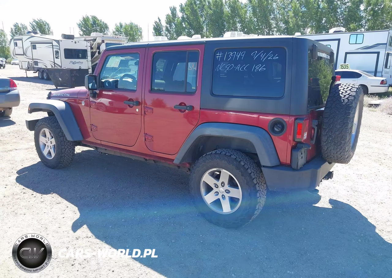 2012 Jeep Wrangler Unlimited Rubicon VIN:1C4BJWFGXCL178563 - 3