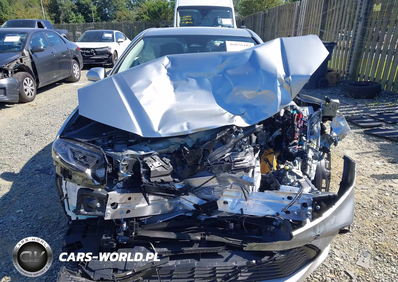 2026 Toyota Camry Le VIN:4T1DAACK5TU778823 - 13