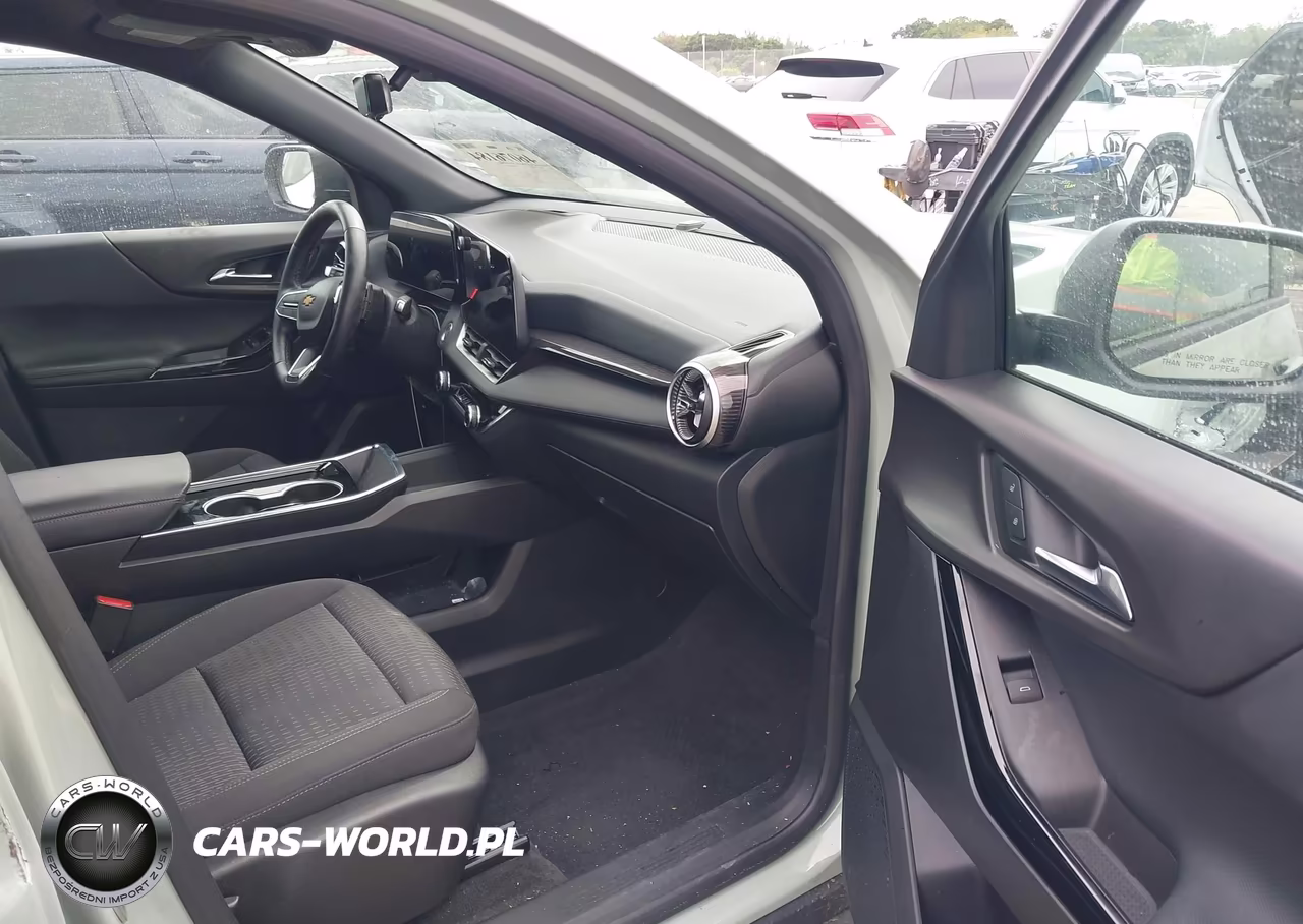 2025 Chevrolet Equinox Fwd Lt VIN:3GNAXHEG2SL132422 - 5
