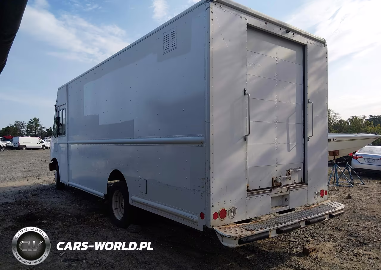 2014 Ford F-59 Commercial Stripped VIN:1F65F5KY4E0A03093 - 3