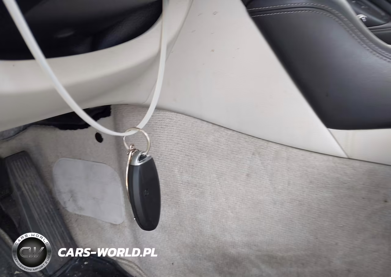 2018 Infiniti Q50 3.0T Luxe VIN:JN1EV7AR9JM430250 - 11