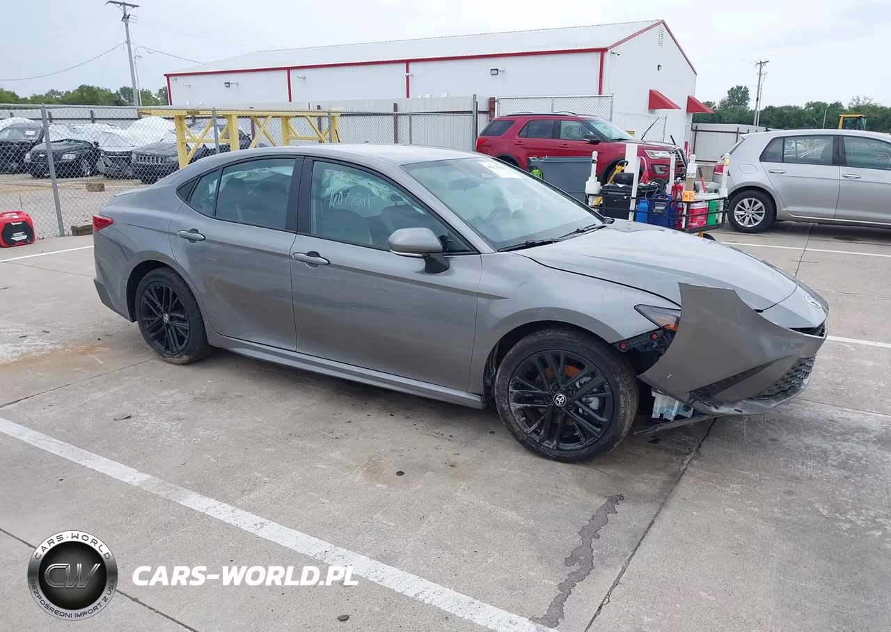 2025 Toyota Camry Se VIN:4T1DAACK3SU584032 - 1