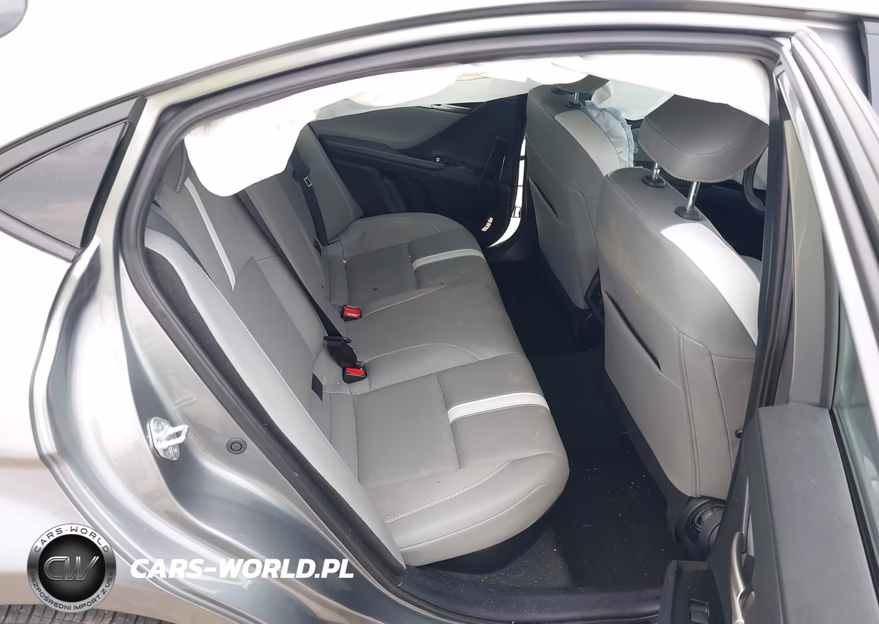 2025 Toyota Camry Se VIN:4T1DAACK3SU584032 - 8