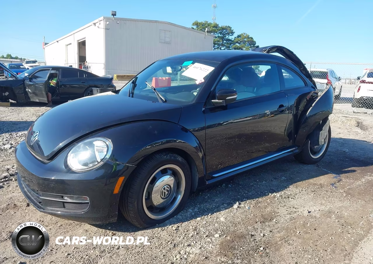 2016 Volkswagen Beetle 1.8T Classic VIN:3VWF17AT7GM638176 - 2