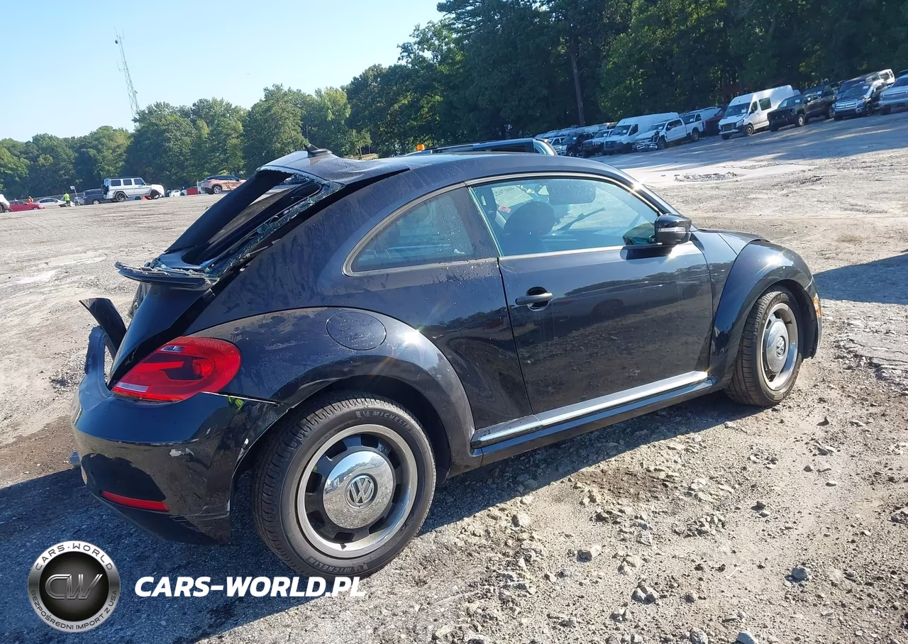 2016 Volkswagen Beetle 1.8T Classic VIN:3VWF17AT7GM638176 - 4