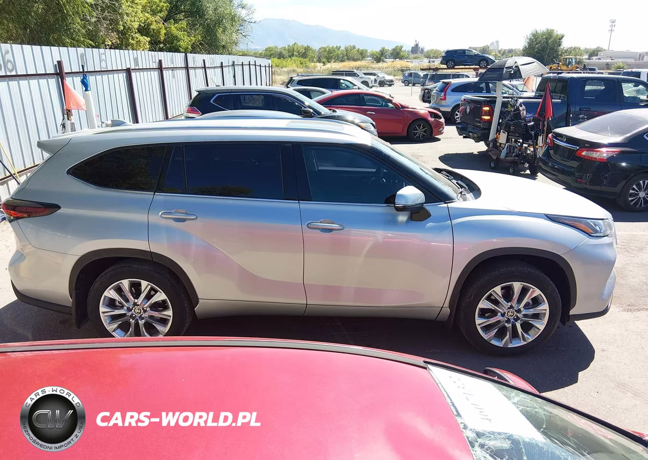 2024 Toyota Highlander Limited VIN:5TDKDRBH2RS545504 - 13