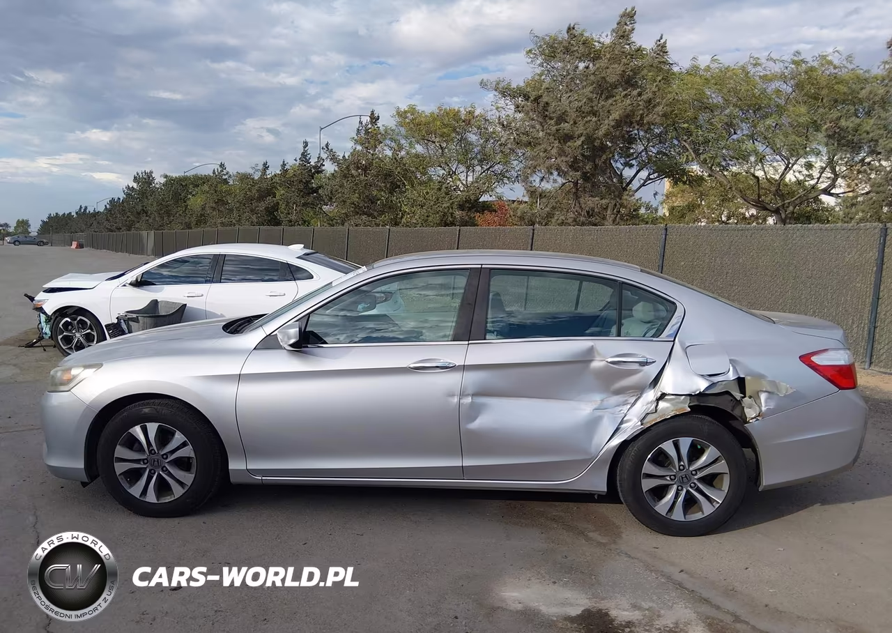 2015 Honda Accord Lx VIN:1HGCR2F39FA141945 - 14