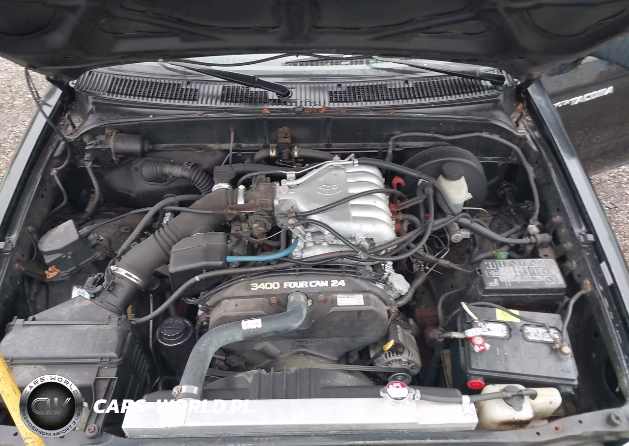2002 Toyota Tacoma Base V6 VIN:5TEWN72N82Z896693 - 10