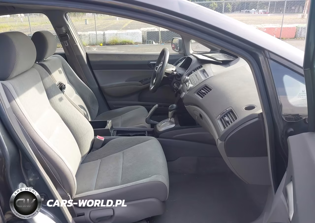 2010 Honda Civic Lx VIN:2HGFA1F59AH553017 - 5