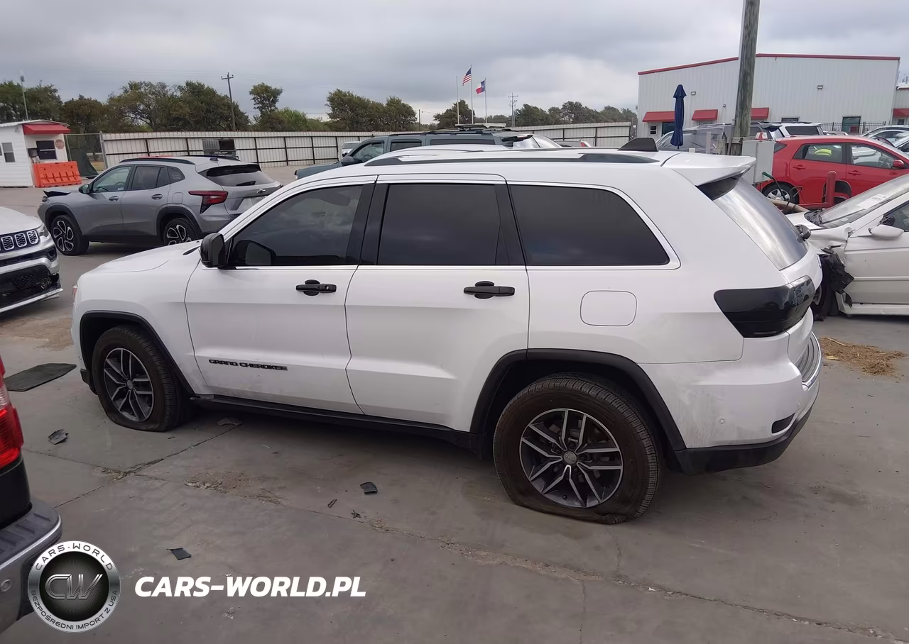 2018 Jeep Grand Cherokee Limited 4X2 VIN:1C4RJEBG5JC392291 - 15