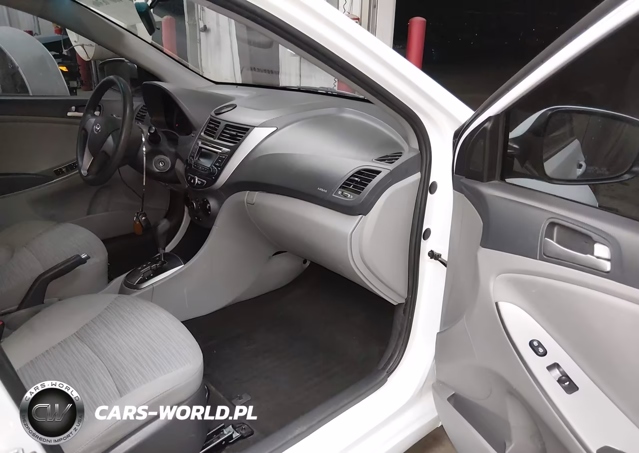 2016 Hyundai Accent Se VIN:KMHCT4AE2GU978147 - 5
