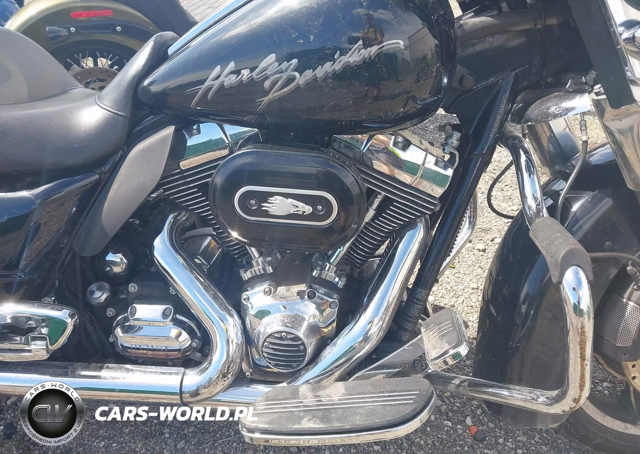 2011 Harley-Davidson Flhx VIN:1HD1KB418BB662377 - 8