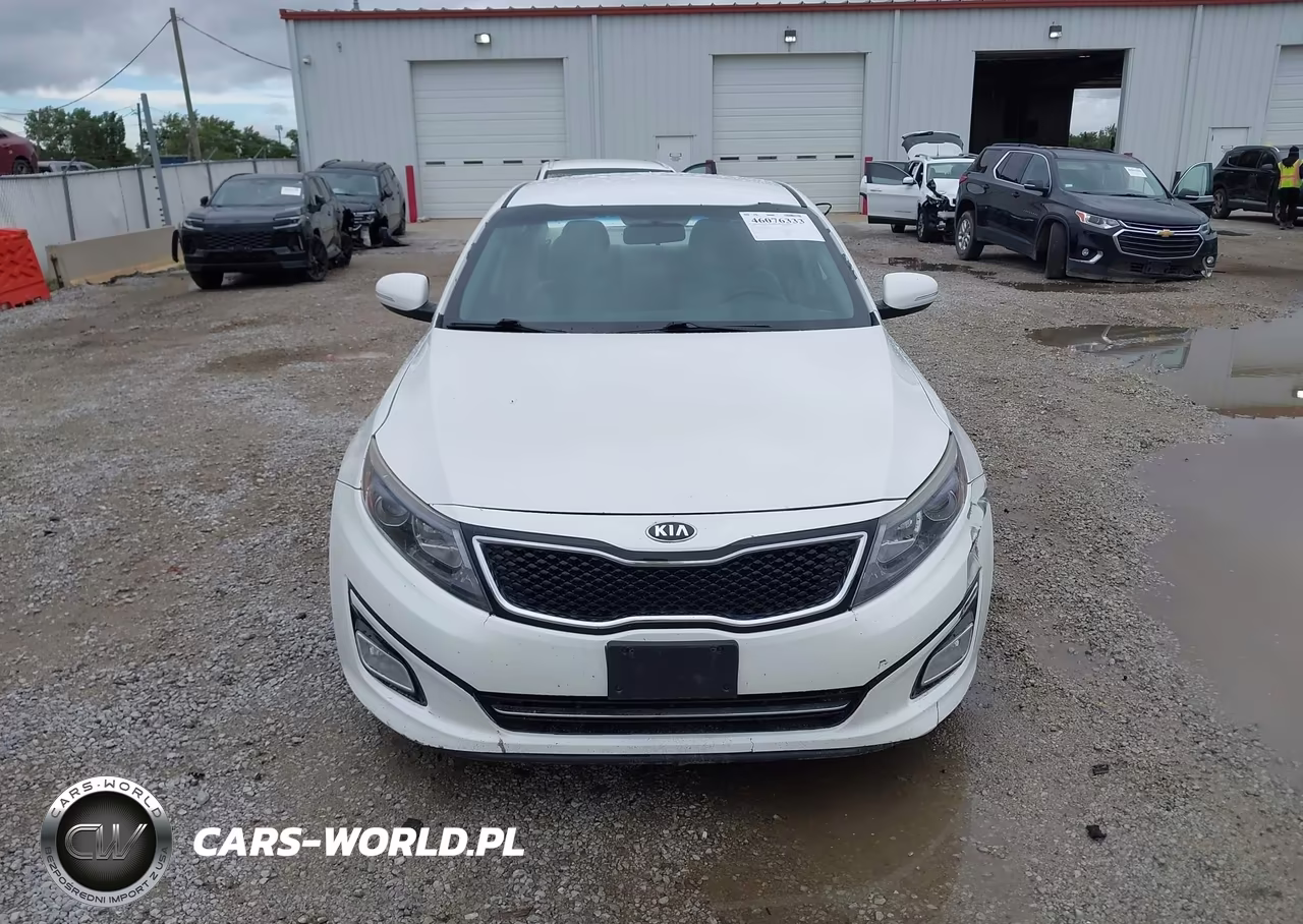 2015 Kia Optima Lx VIN:5XXGM4A77FG460401 - 12