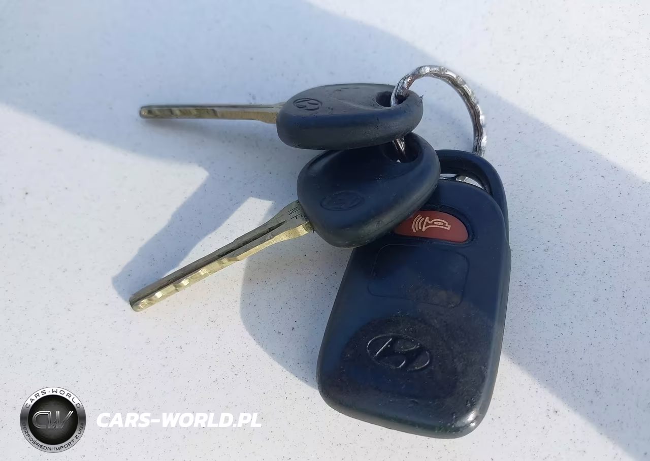 2008 Hyundai Sonata VIN:5NPET46C78H381799 - 11