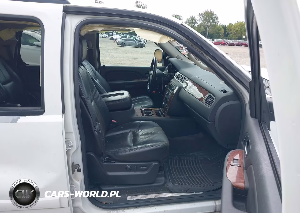 2007 Chevrolet Tahoe Ltz VIN:1GNFK13007J328438 - 5