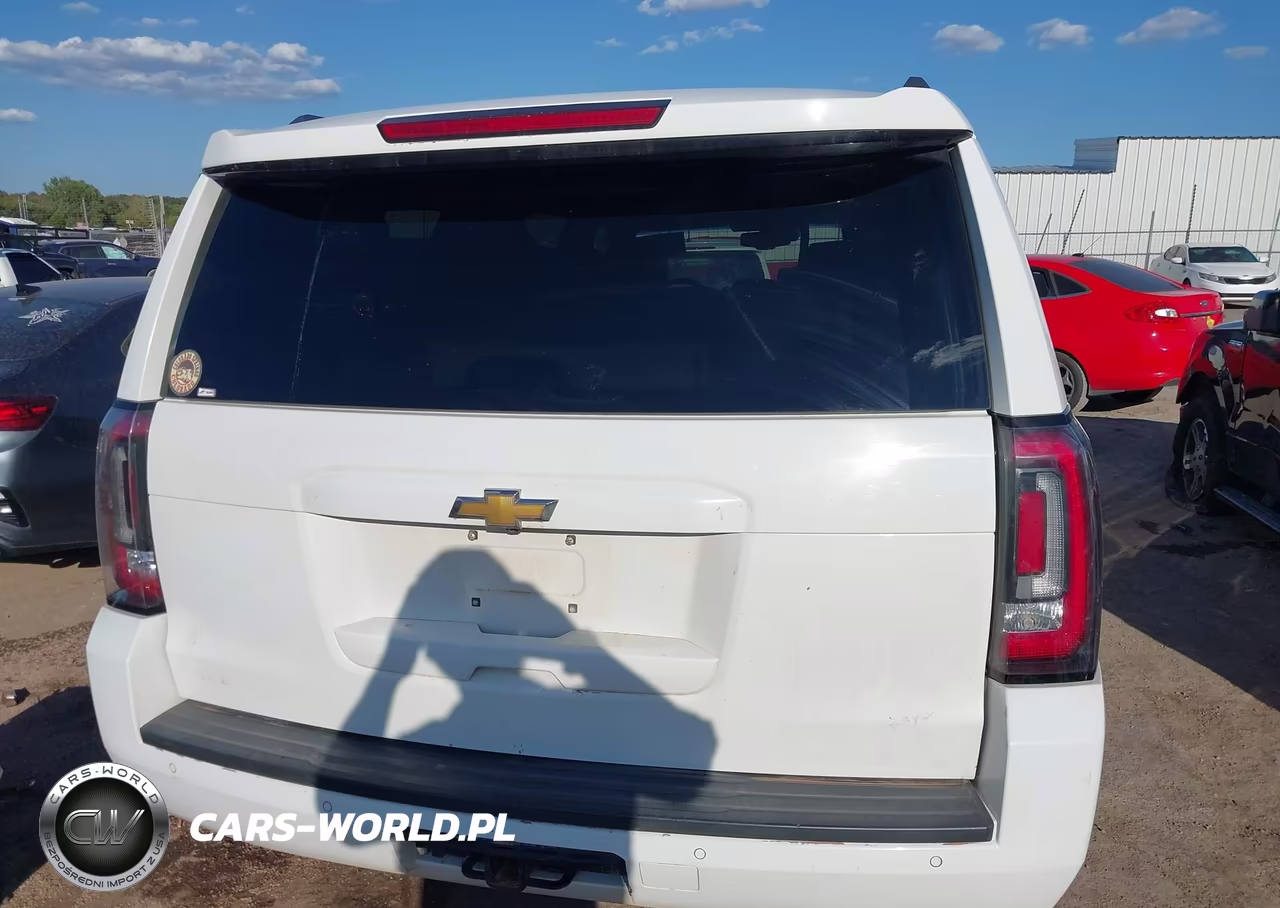 2015 Chevrolet Suburban 1500 Lt VIN:1GNSKJKC6FR185456 - 17
