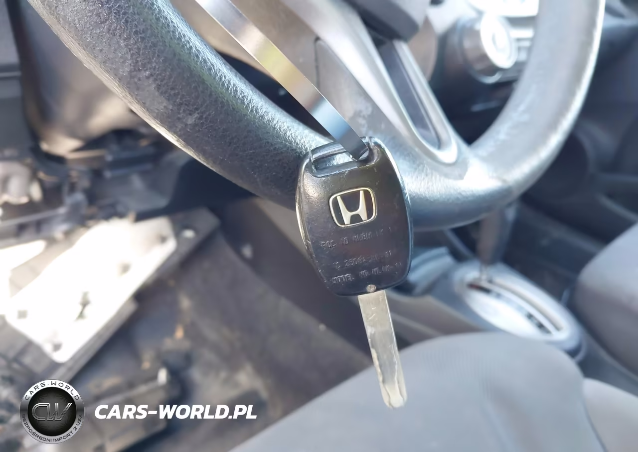 2010 Honda Fit VIN:JHMGE8H27AC027120 - 11