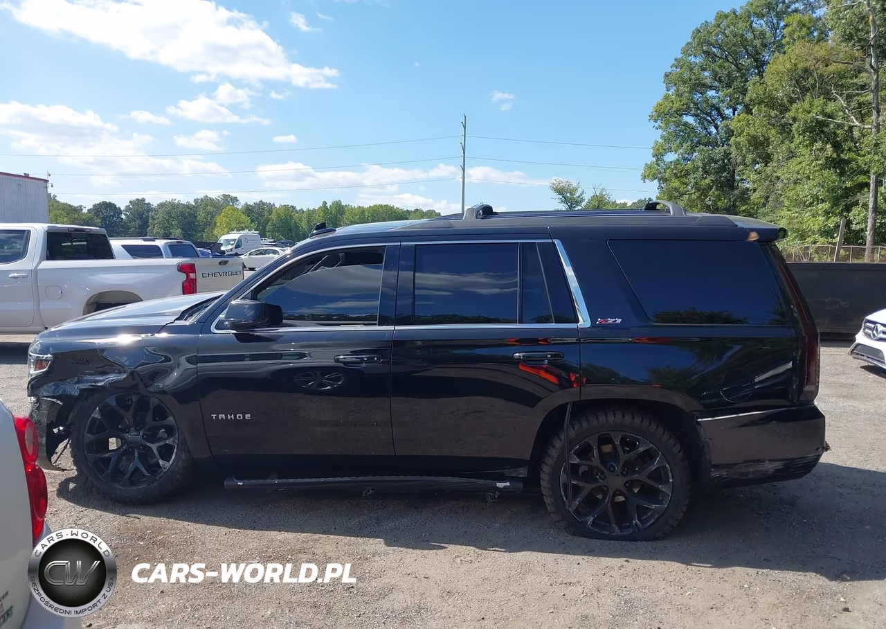 2018 Chevrolet Tahoe Lt VIN:1GNSKBKC0JR232205 - 14