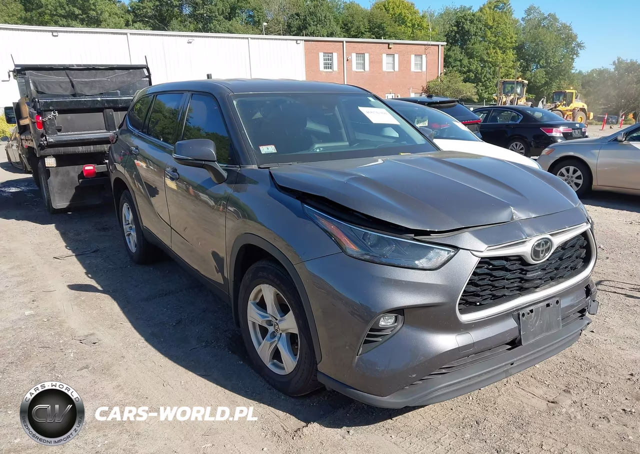 2022 Toyota Highlander Le