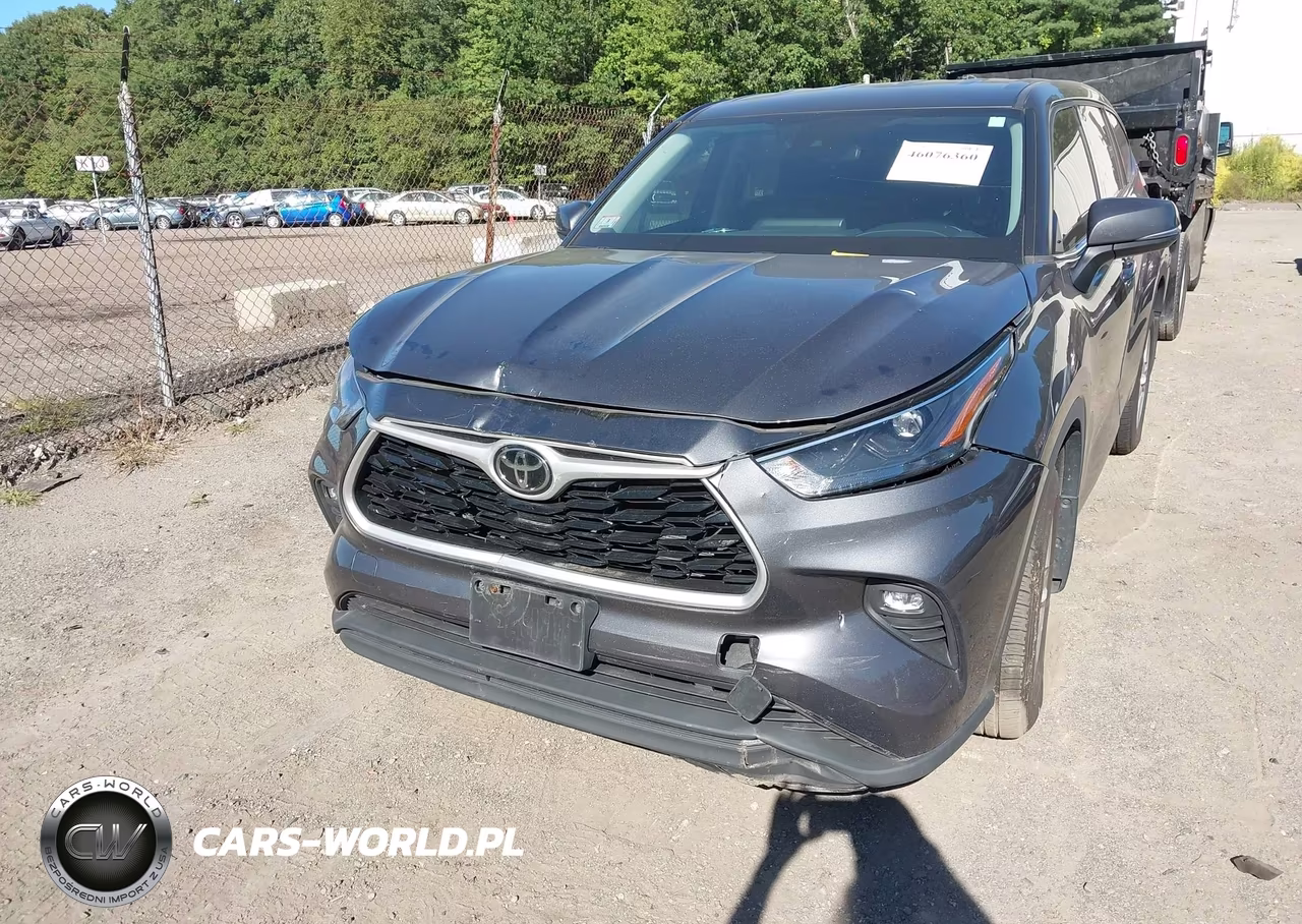2022 Toyota Highlander Le VIN:5TDBZRBH8NS573626 - 17