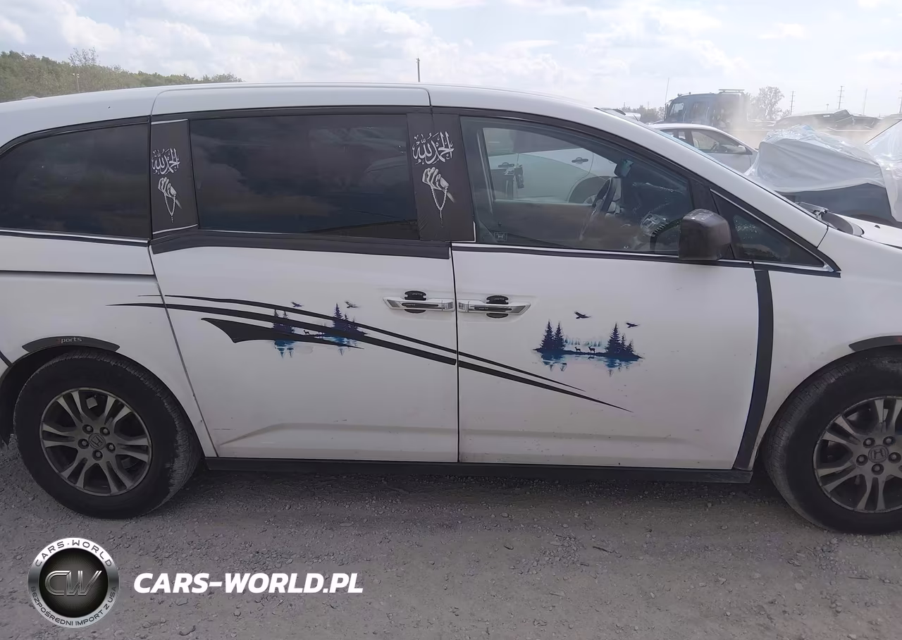 2011 Honda Odyssey Ex VIN:5FNRL5H42BB064127 - 13