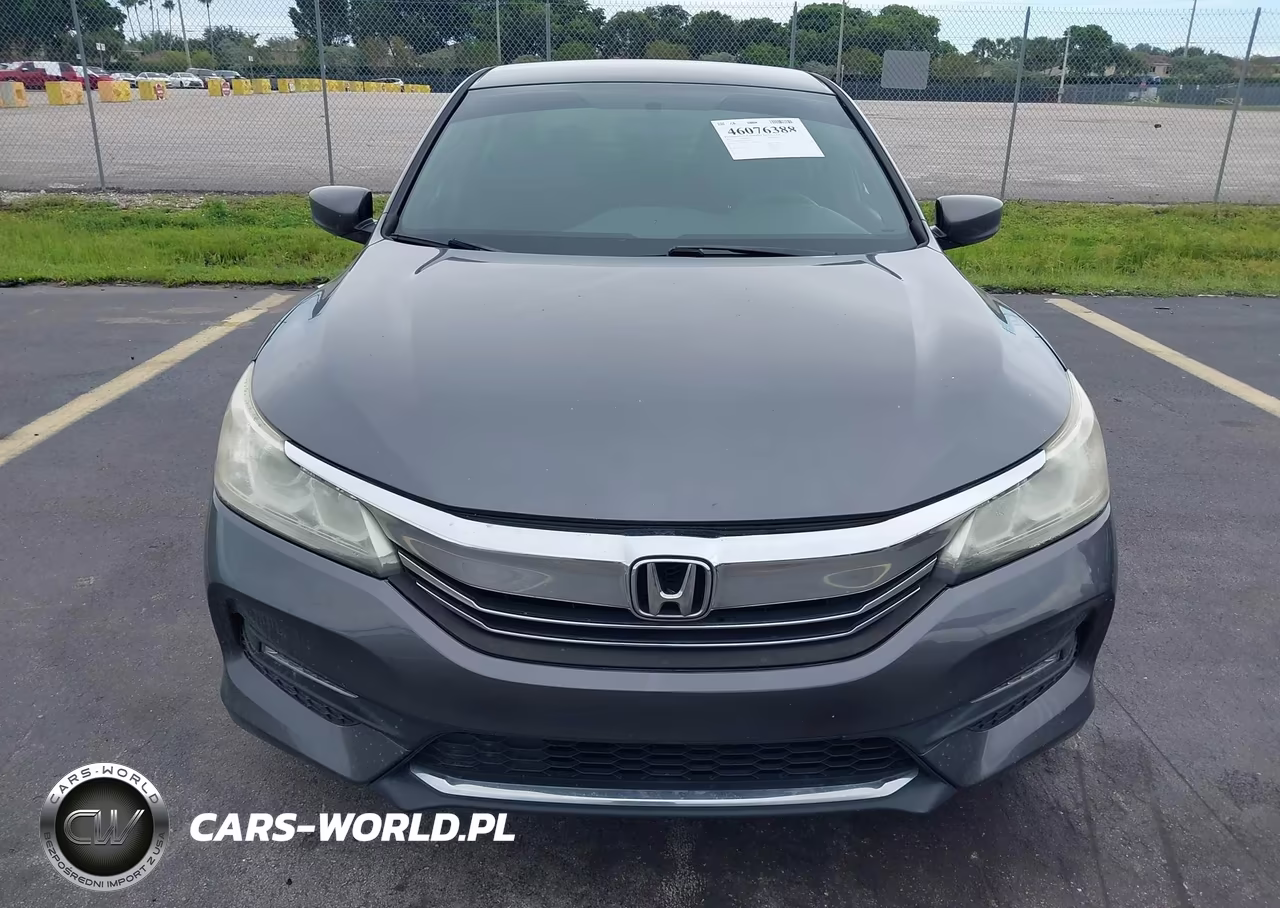 2017 Honda Accord Sport VIN:1HGCR2F51HA077324 - 12
