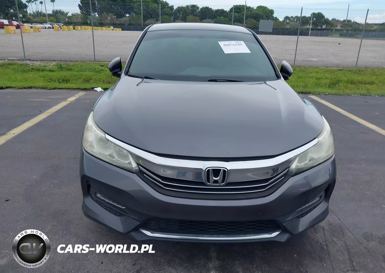 2017 Honda Accord Sport VIN:1HGCR2F51HA077324 - 6