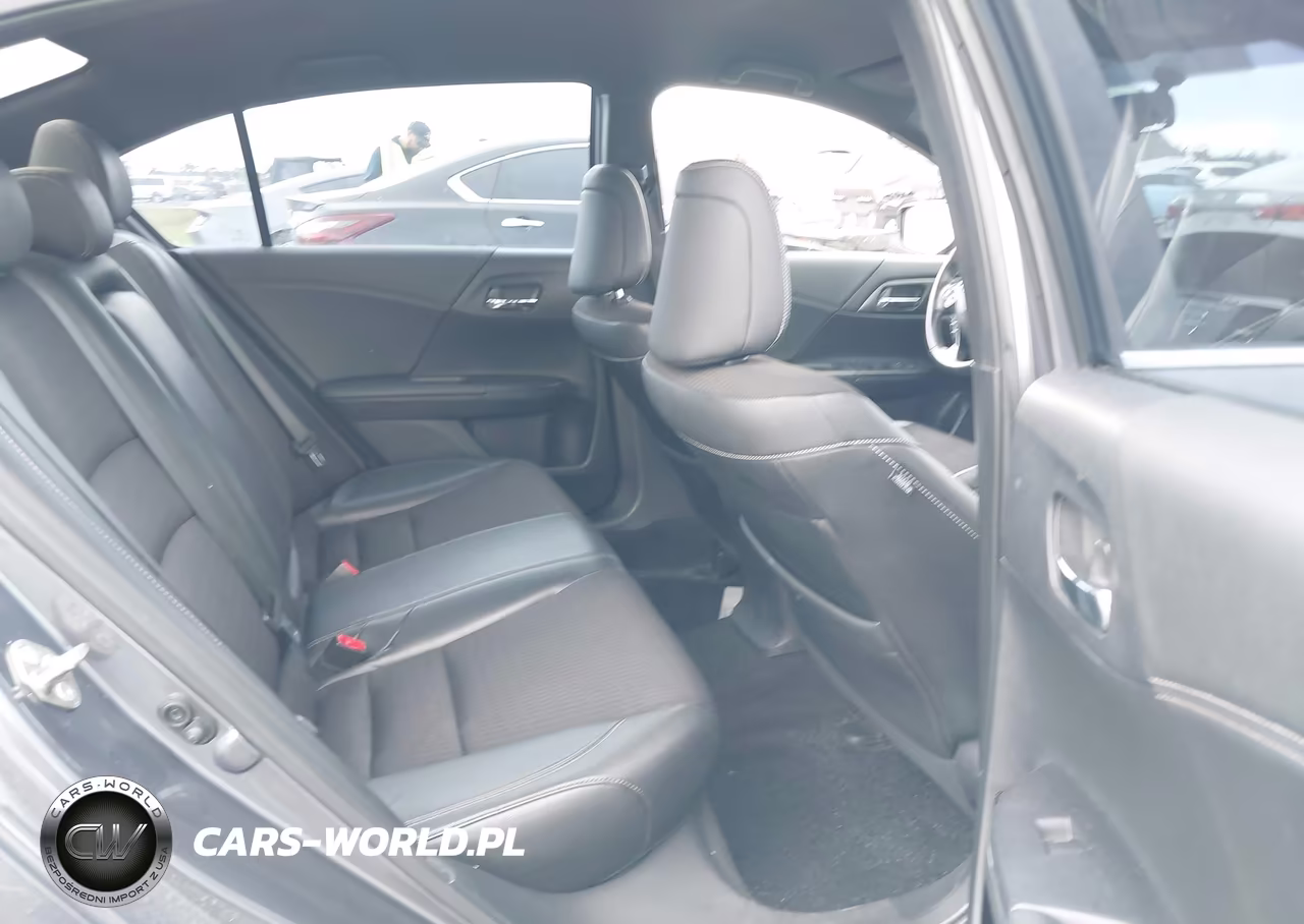 2017 Honda Accord Sport VIN:1HGCR2F51HA077324 - 8