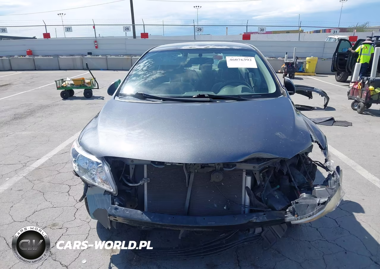 2010 Toyota Corolla Le VIN:1NXBU4EE0AZ295485 - 13
