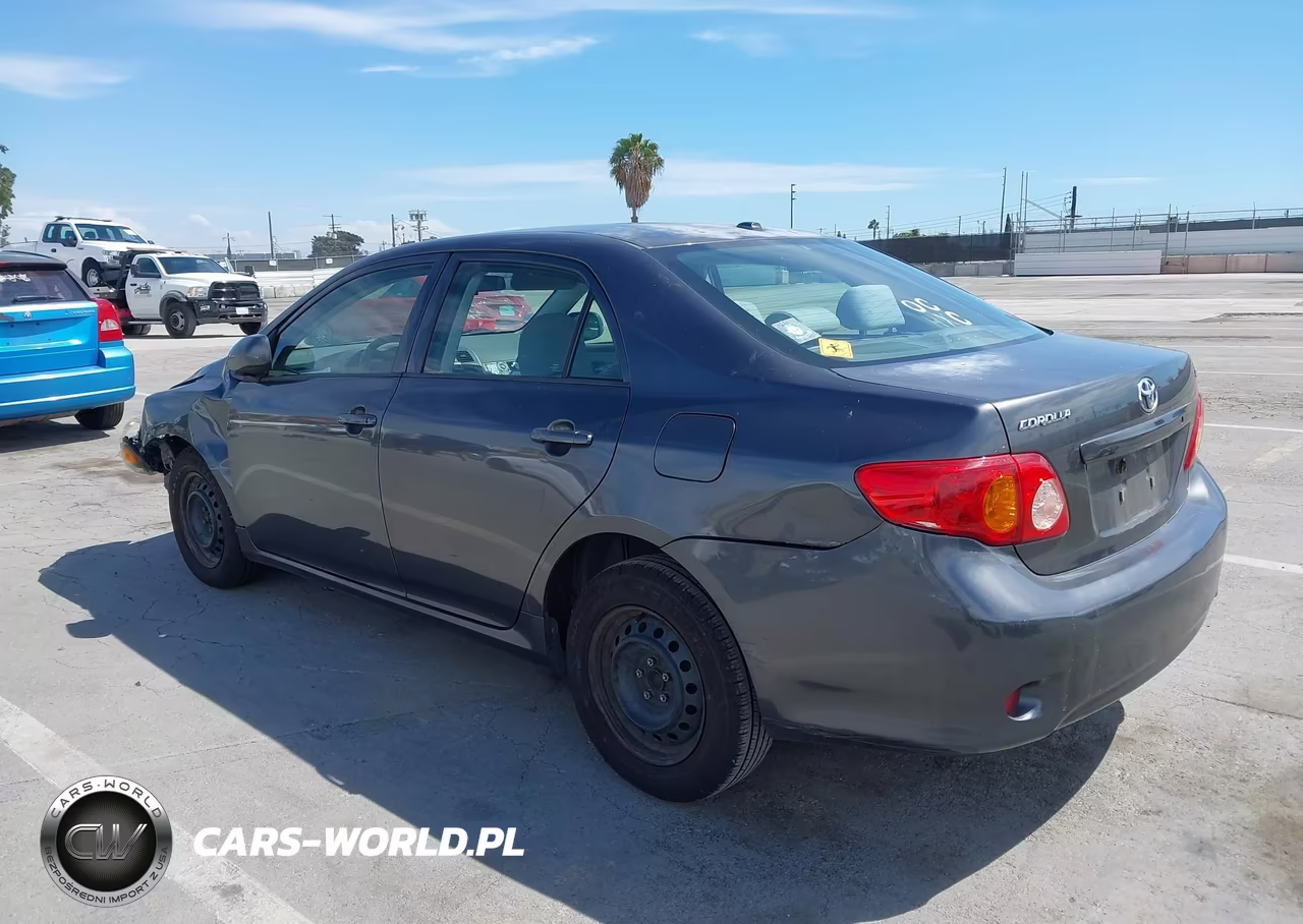 2010 Toyota Corolla Le VIN:1NXBU4EE0AZ295485 - 3