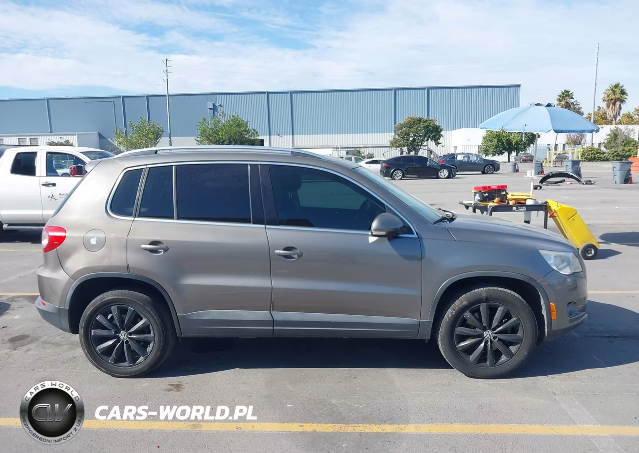 2011 Volkswagen Tiguan Se VIN:WVGAV7AX5BW535234 - 15