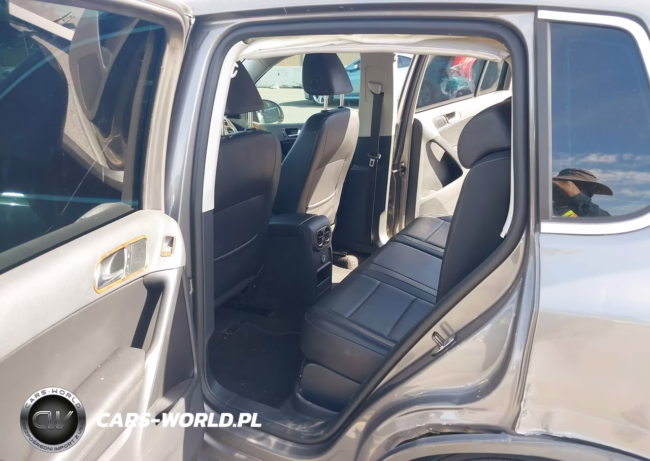 2011 Volkswagen Tiguan Se VIN:WVGAV7AX5BW535234 - 8