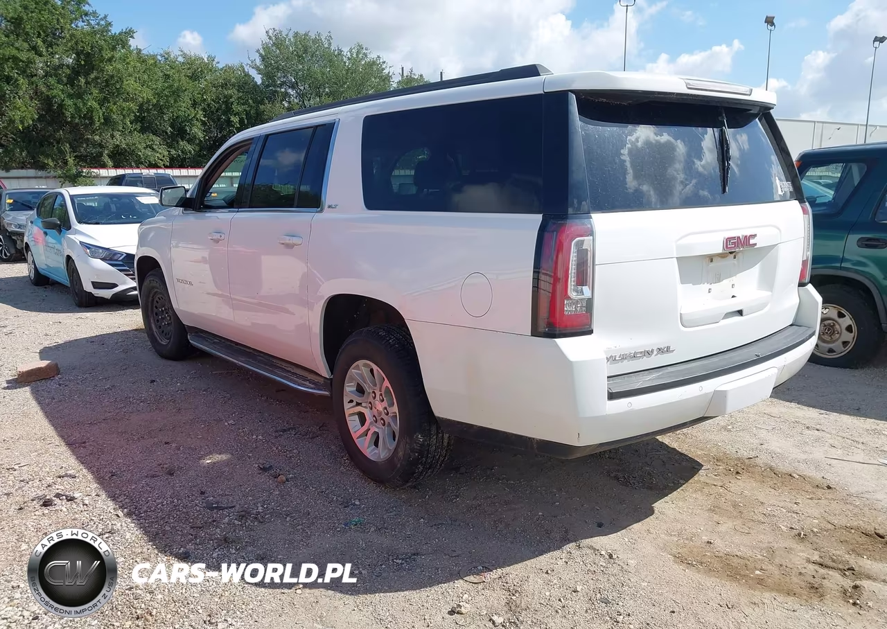 2019 GMC Yukon Xl Slt VIN:1GKS1GKC3KR336010 - 3