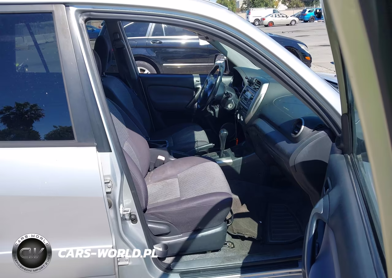 2004 Toyota Rav4 VIN:JTEGD20V640041339 - 5